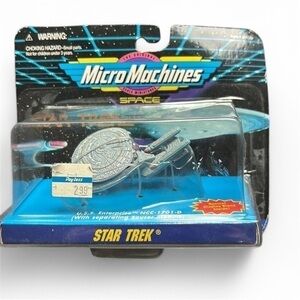 Micro Mini's USS Enterprise NCC-1701-D - Separating Saucer Module
